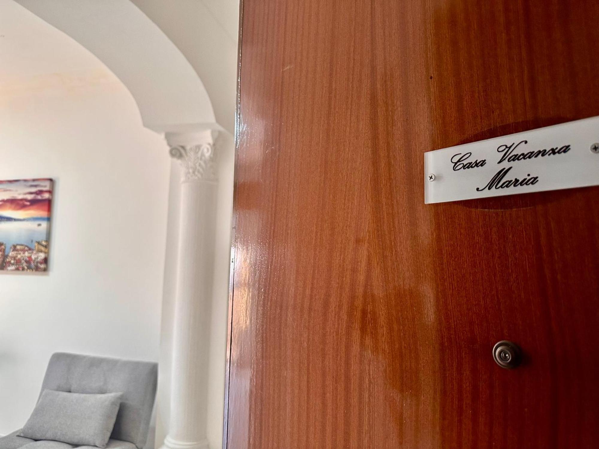 ナポリ Casa Vacanze Bergameヴィラ エクステリア 写真